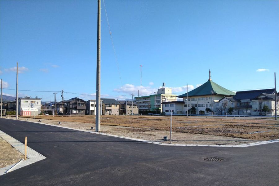 坂井市の分譲地