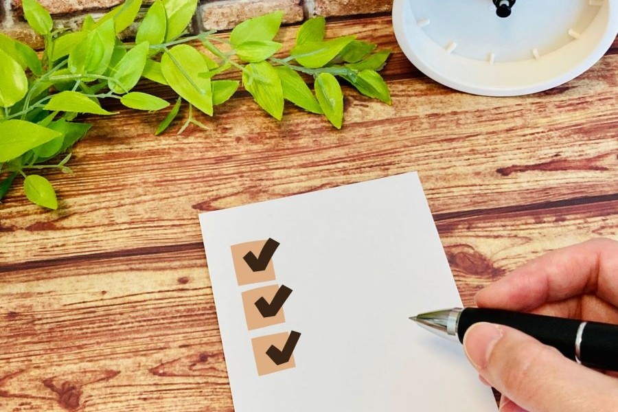 チェックボックスの書かれたメモ